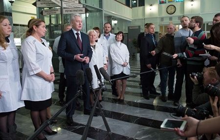 Сергей Собянин уволил пять главврачей поликлиник за фальсификацию данных электронной очереди