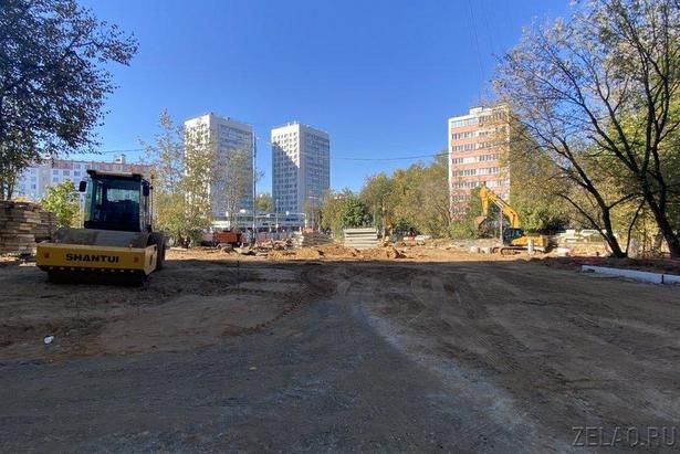 Благоустройство проходит на проезде вдоль корпуса 360