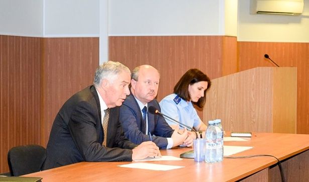 Участники круглого стола в Зеленограде обсудили работу по борьбе с наркотиками в округе