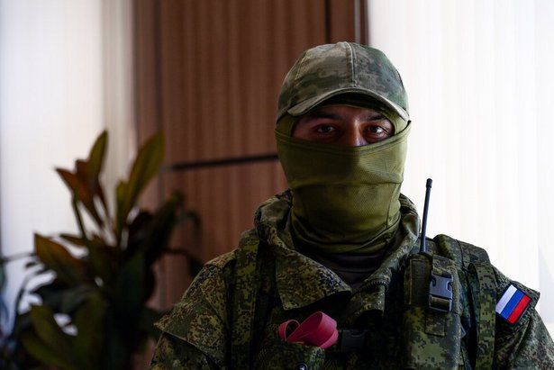 Будущие контрактники рассказали о своем стремлении защитить Родину с оружием в руках