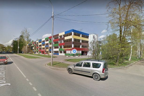 Проезд у автостоянки во 2-м микрорайоне станет более удобным и безопасным