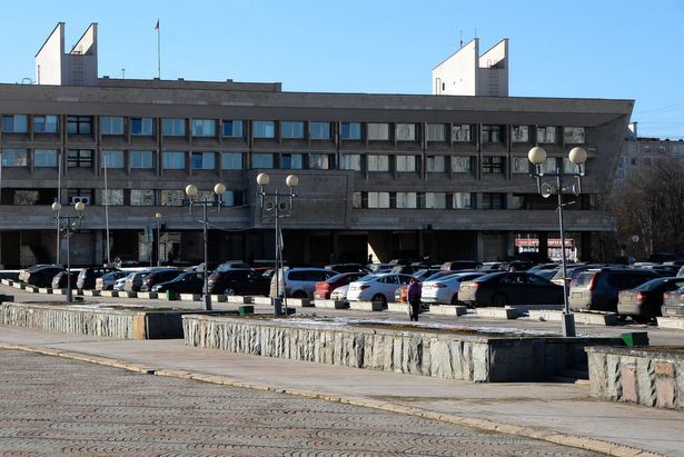 Сообщаем об ограничении работы парковки на Центральной площади