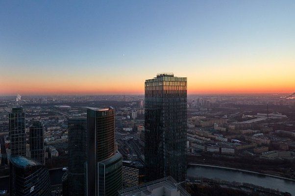 Более 120 компаний сферы бытовых услуг получили городские меры поддержки