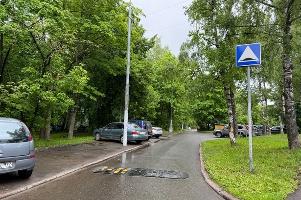 В 1м микрорайоне отремонтировали ИДН