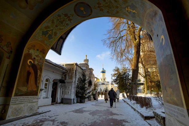 Прихожане зеленоградского храма посетили Свято-Троицкую Сергиеву Лавру