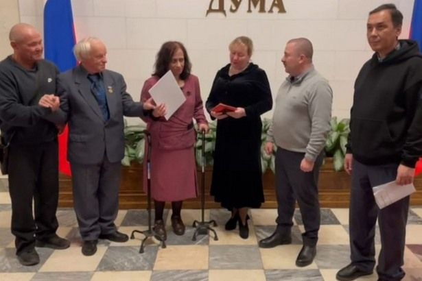 Жительницу района Матушкино Ларису Боровинскую наградили благодарственным письмом