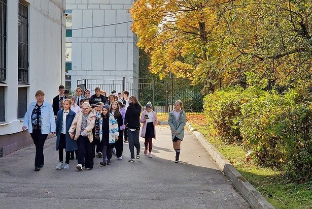В школе N 1353 проводятся тренировочные эвакуации