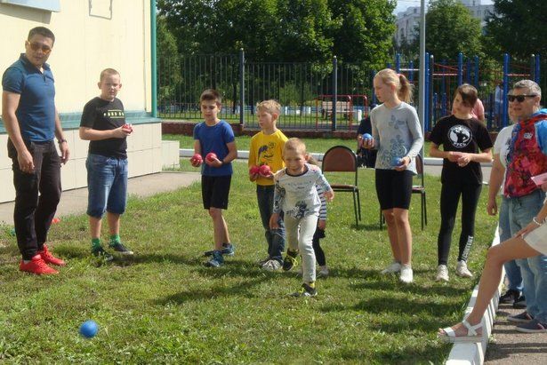 Спортивное мероприятие для всей семьи состоялось при поддержке некоммерческого фонда «АИСТ»