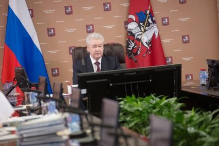 "За три года более 600 тысячам москвичей оказана дополнительная социальная помощь" – Собянин