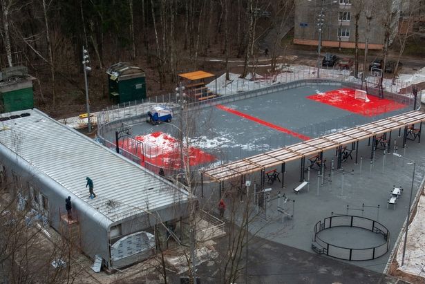 В Матушкино завершена масштабная реконструкция катка у корпуса 165