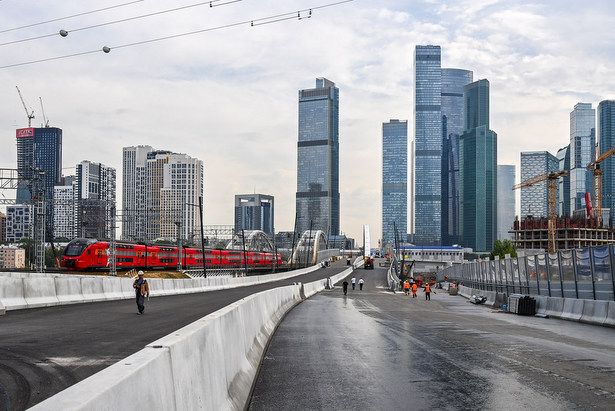 Собянин предложил москвичам выбрать постоянное имя Северного дублера Кутузовского проспекта