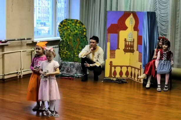 Юные артисты театра «Маски» выступили с музыкальной постановкой