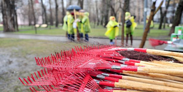  Собянин пригласил москвичей на субботники 8 и 29 апреля