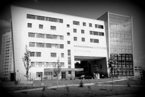 Депздрав проверит самоубийство пенсионера в 201 поликлинике