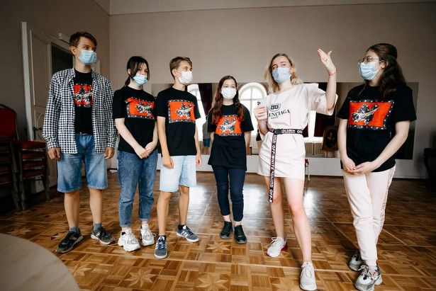 Как в районе Матушкино стажеры помогают проводить праздники