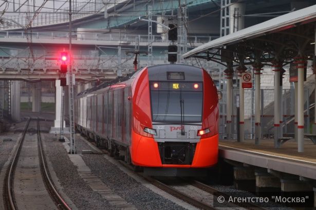 Территории вдоль МЦК будут благоустраивать и озеленять