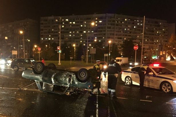 В дорожной аварии возле «Иридиума» пострадали два человека