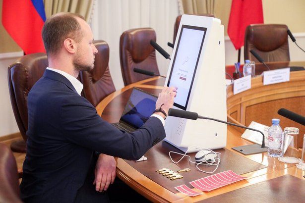 Мосгоризбирком провел процедуру разделения ключа расшифрования ДЭГ
