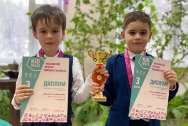 Ученики из Матушкино приняли участие в чемпионате по робототехнике