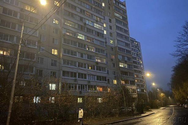 В Матушкино восстановили работоспособность освещения рядом с корп. 141