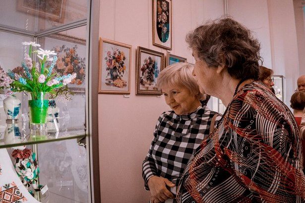 В Творческом лицее Зеленограда открылась выставка «Второе дыхание»