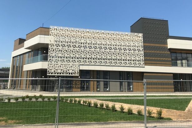 Ресторанный комплекс на Крюковском рынке собираются открыть осенью
