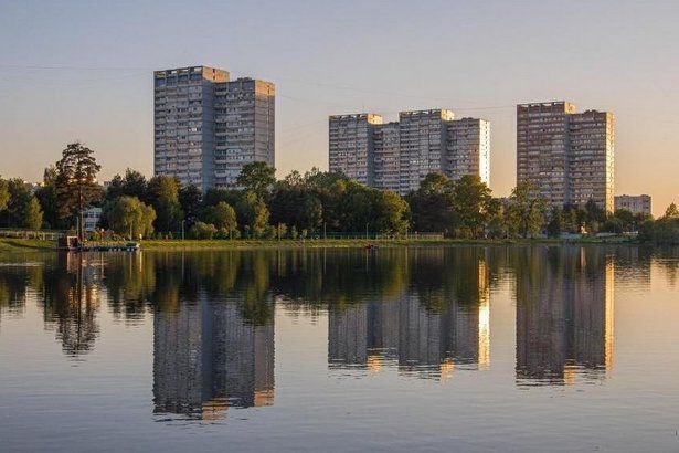 В Школьное озеро долили водопроводную воду