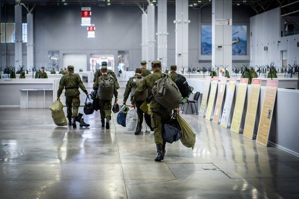 Будущие контрактники рассказали о желании служить в зоне СВО