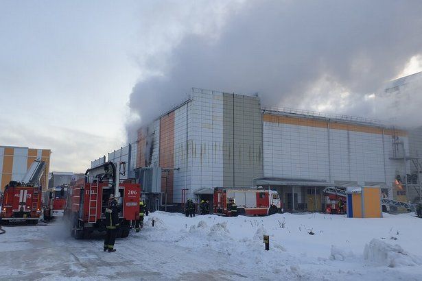 В большинстве домов в СВАО включили свет после пожара на подстанции