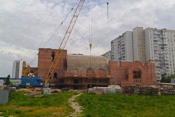 В Зеленограде продолжается строительство храма Архистратига Божия Михаила