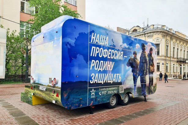 Будущие контрактники рассказали о желании пойти на службу для защиты Родины