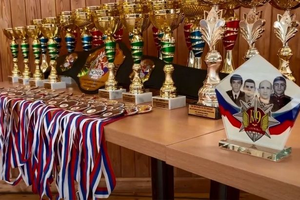 В Махачкале прошёл Фестиваль, посвящённый борьбе с терроризмом и памяти сотрудников, погибших при исполнении служебных обязанностей