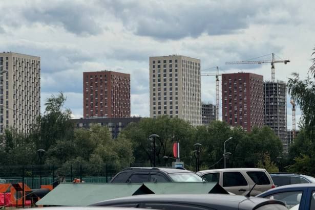До октября в Зеленограде обещают обустроить новую автобусную остановку в 22 микрорайоне