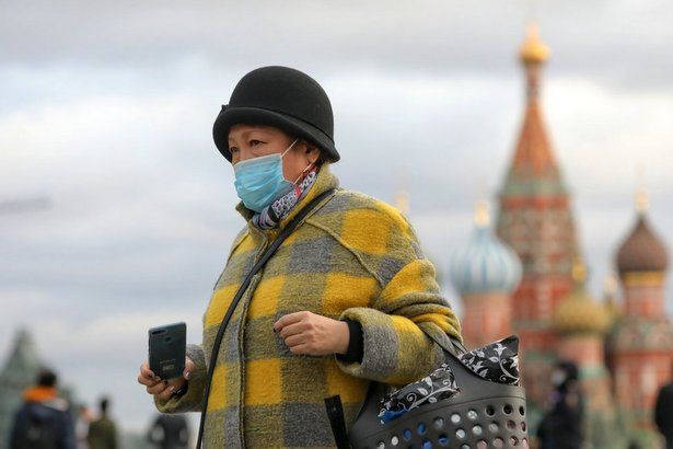 Собянин: 8 марта домашний режим станет рекомендательным, а соцкарты разблокируют