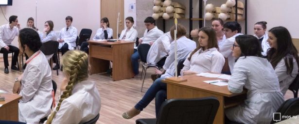Более 200  выпускников московских колледжей успешно сдали экзамены по стандартам WorldSkills 