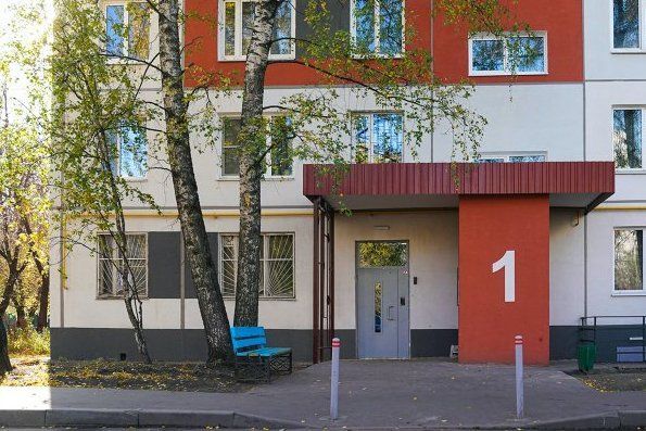 Больше двухсот подъездов отремонтировали в ЗелАО