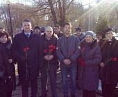 Делегация района Матушкино приняла участие в возложениях цветов к воинским мемориалам