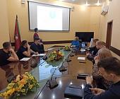 Пора работать!