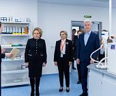 Собянин и Матвиенко открыли в Зеленограде завод по производству лекарств
