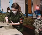 Школьники из Матушкино приняли участие в военно-спортивной игре в парке "Патриот"