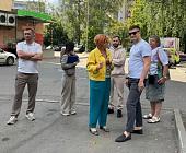 Глава управы района Матушкино Антон Гущин 6 сентября провел обход территории 1 микрорайона