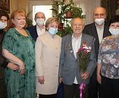 Цветы в день рождения для ветеранов