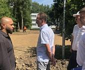 Префект ЗелАО Анатолий Смирнов осмотрел ряд дворов в Матушкино