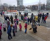 На площади Юности прошла интерактивная программа для детей и взрослых
