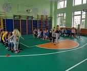 Участники летней смены в Матушкино проводят время в учениях и развлечениях