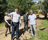 Префект ЗелАО Анатолий Смирнов осмотрел ряд дворов в Матушкино